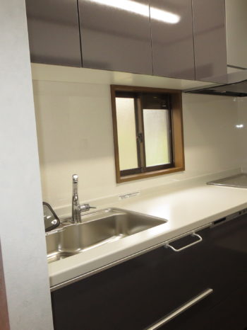 岡山市、キッチン、台所、吊戸棚、収納、システム、きれい、最新、倉敷市、津山市、玉野市、笠岡市、井原市、総社市、高梁市、新見市、備前市、瀬戸内市、赤磐市、真庭市、美作市、浅口市、香川、高松市、丸亀市、坂出市、善通寺市、観音寺市、さぬき市、東かがわ市、三豊市、小豆、創拓、家、住宅、リフォーム、リノベーション、修繕、修理、改築、改装、新築、中古、スケルトン、