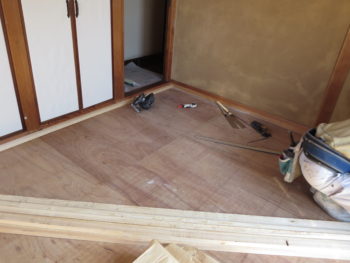 岡山市、施工前、施工後、倉敷市、津山市、玉野市、笠岡市、井原市、総社市、高梁市、新見市、備前市、瀬戸内市、赤磐市、真庭市、美作市、浅口市、香川、高松市、丸亀市、坂出市、善通寺市、観音寺市、さぬき市、東かがわ市、三豊市、小豆、創拓、家、住宅、リフォーム、太陽光、リノベーション、修繕、修理、改築、改装、塗装、新築、中古、感想、口コミ、評価、見積り、施工事例、ショールーム、イベント、特典、職人、外壁、塗装、屋根、ベランダ、 【トイレ】TOTO、LIXIL、Panasonic、ウォシュレット、便座、排水、クロス、清潔、汚れ、温水、ピュアレスト、ネオレスト、アプリコット、アラウーノ、アメージュZ、 【浴室】浴室、バス、システム、TOTO、LIXIL、クリナップ、収納、解体、撤去、清潔、サザナ、シンラ 【洗面台】洗面、化粧台、TOTO、LIXIL、クリナップ、水栓、収納、洗濯、クロス、オクターブ、ドレーナ 【キッチン】キッチン、台所、TOTO、LIXIL、クリナップ、吊戸棚、収納、システム、 【内装】床、天井、壁、クロス、壁紙、フローリング、遮音、防音、照明、ライト、エアコン、畳、フローリング、建具、巾木、ダイケン 【塗装】外壁、屋根、シリコン、ウレタン、フッ素、ひび割れ、雨漏り