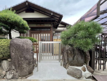 【外構リフォーム事例】車いすでもスムーズに！ご夫婦が快適なアプローチへ