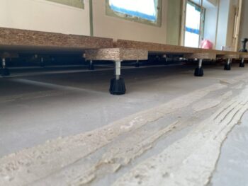 リビング部の座上げ